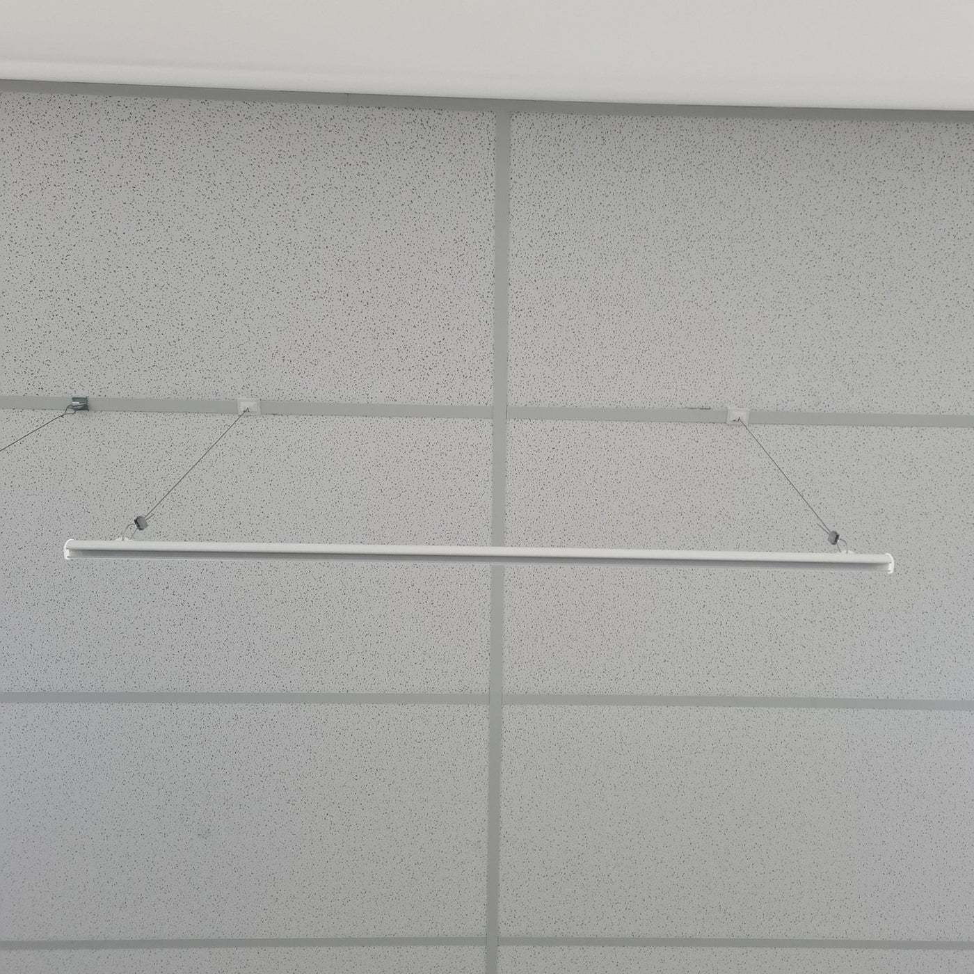 ProfilUp Ceiling Hanging Bar Rail for Posters — Hang and Display