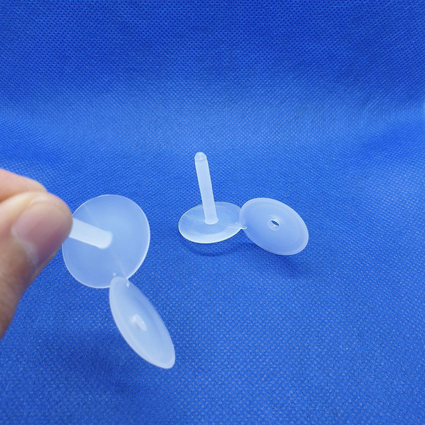 Push Snap Ratchet Plastic Rivet Pin Transparent DIS19 — Hang and Display