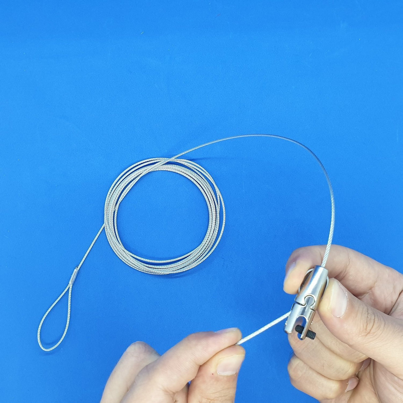 Steel Wire Hanging System Looped End with Adjustable Sign Panel Clamp