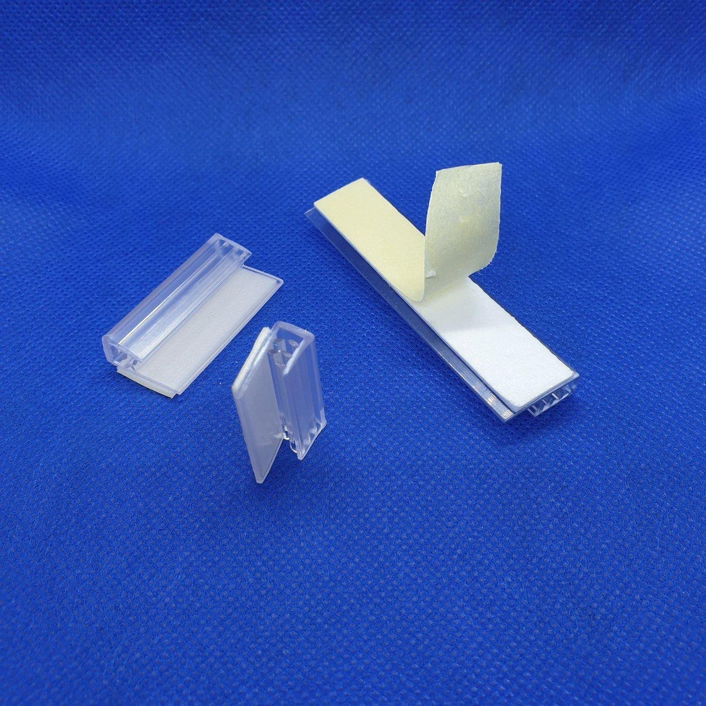 SuperGrip Adhesive Base Parallel Sign Holder up to 1.5mm Capacity ...